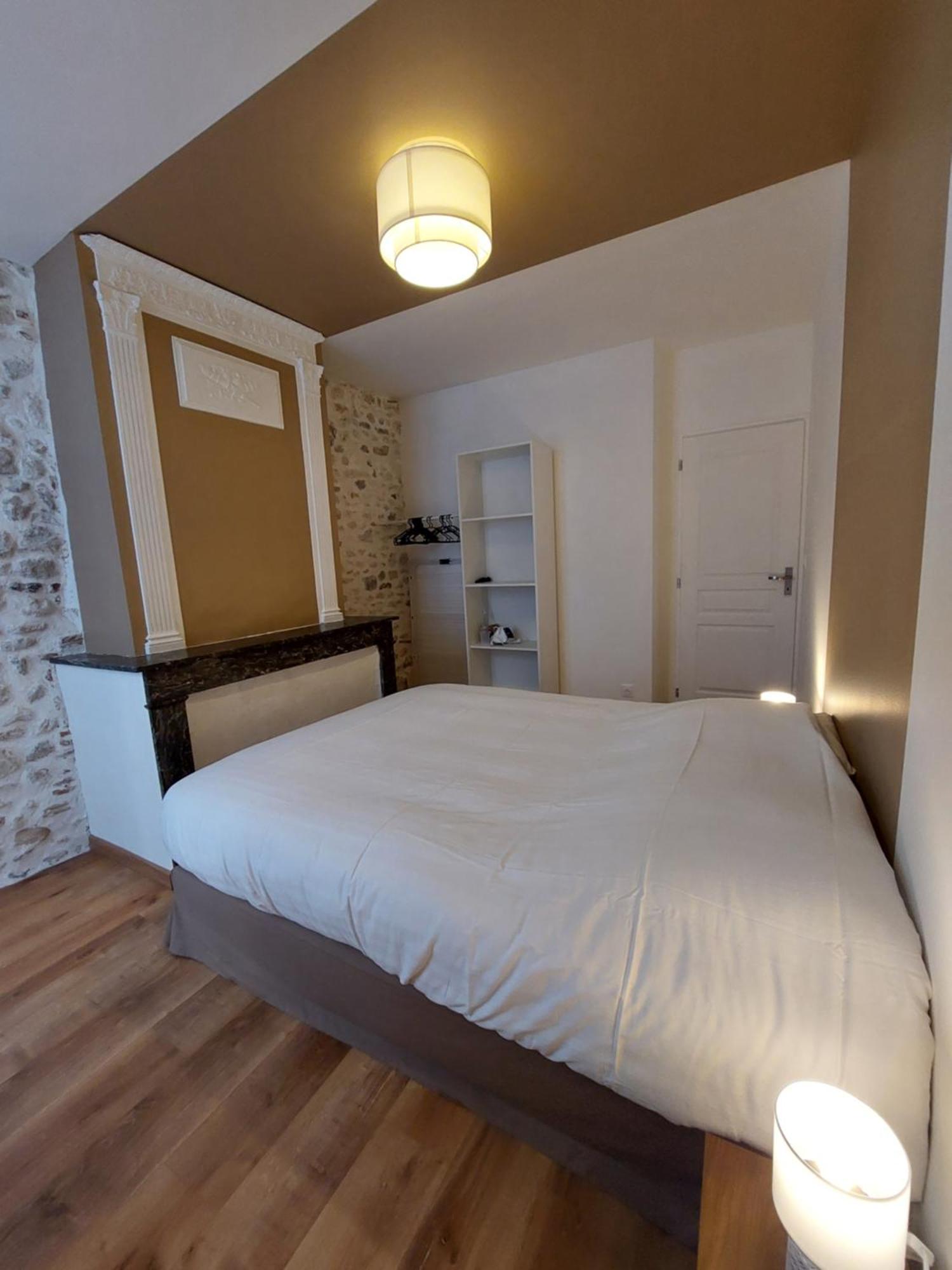 Appartements L'Hirondelle Beaugency Exterior photo